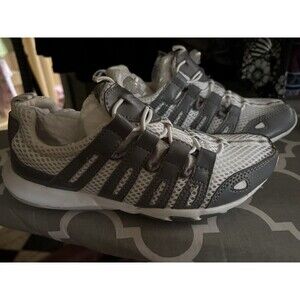 Primus Size 6 Women’s Water Shoes White/Gray